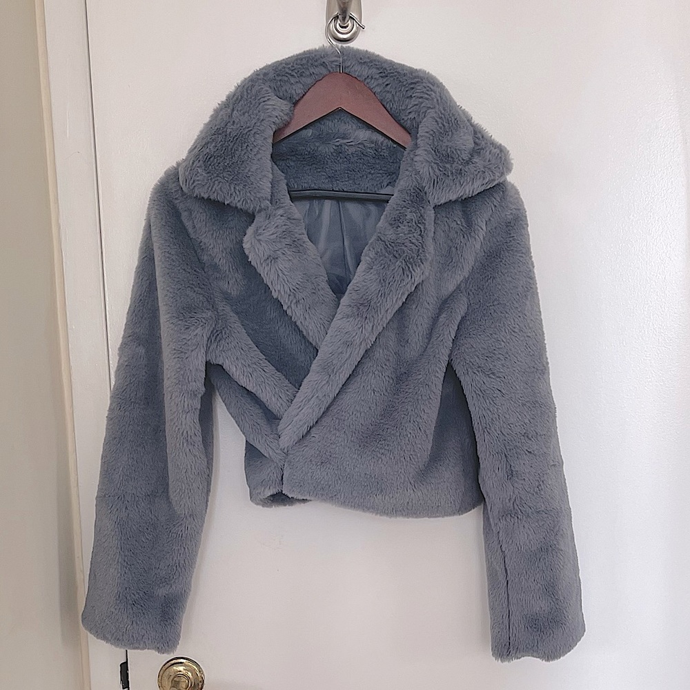 NYC Boutique Lapel Jacket | Faux Fur Gray Coat | Size S | Worn 1x